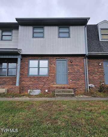 202 Oakcrest Circle, Bristol, VA 24201