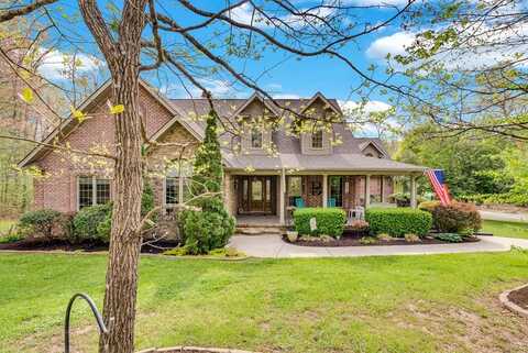 321 Clinchfield Dr, MONTEREY, TN 38574