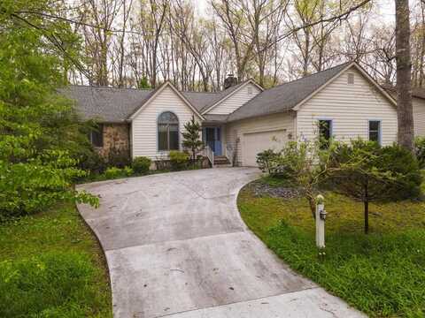 119 Juniper Dr, CROSSVILLE, TN 38558