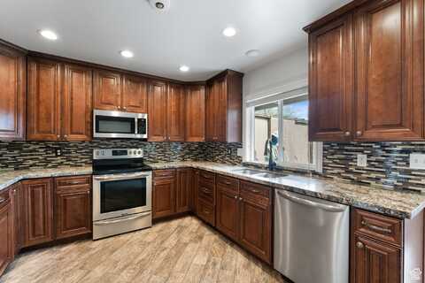 156 E 4635 N, Provo, UT 84604