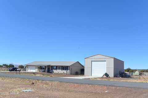 2577 Elk Run Loop, Shumway, AZ 85901