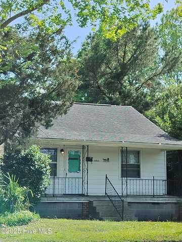 2502 Wrightsville Avenue, Wilmington, NC 28403