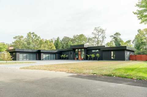 2360 Signal Hill Road, Springfield, OH 45504