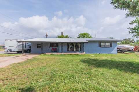501 SE 2nd Street, Tulia, TX 79088