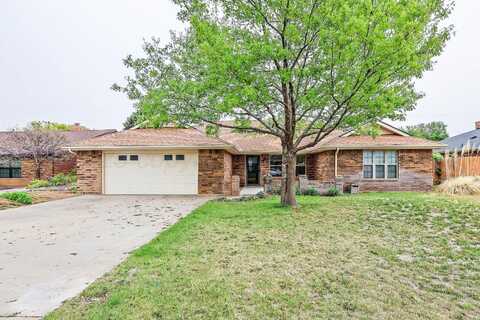 1005 Bennett Drive, Dumas, TX 79029