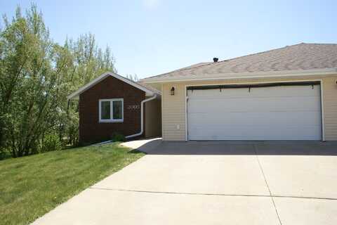 2005 NW 20th Avenue, Aberdeen, SD 57401