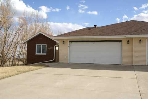 2005 NW 20th Avenue, Aberdeen, SD 57401