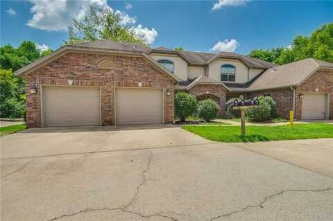687 S Grace AVE Unit #2, Fayetteville, AR 72701