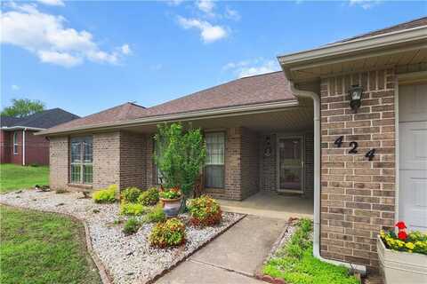 424 W Tanner DR, Fayetteville, AR 72701