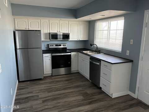 45 N PHYLLIS --, Mesa, AZ 85201