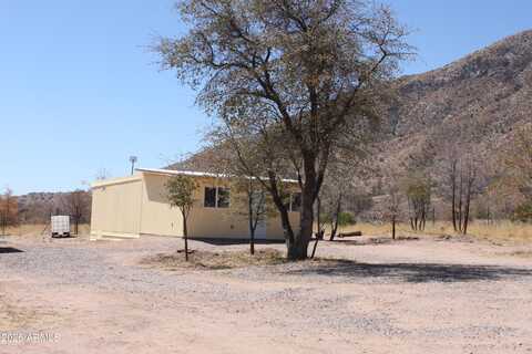 5755 E HOOT OWL Hollow, Hereford, AZ 85615