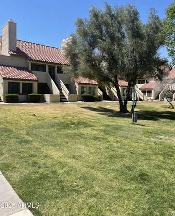 30 E BROWN Road, Mesa, AZ 85201