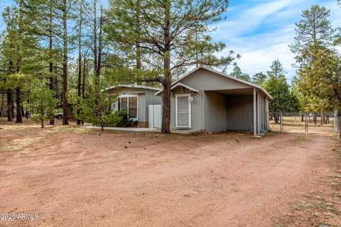 2050 PINEHAVEN Lane, Overgaard, AZ 85933