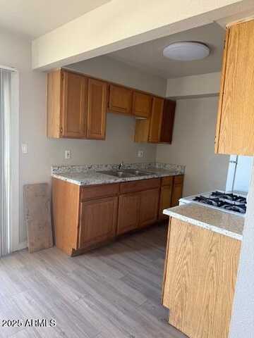 3840 N 43RD Avenue, Phoenix, AZ 85031