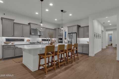 4339 S ELLESMERE Street, Gilbert, AZ 85297