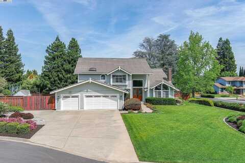3907 Arrowwood Ct., Pleasanton, CA 94566