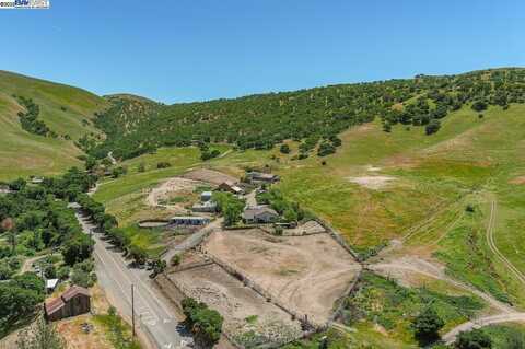 12141 Tesla Rd, Livermore, CA 94550