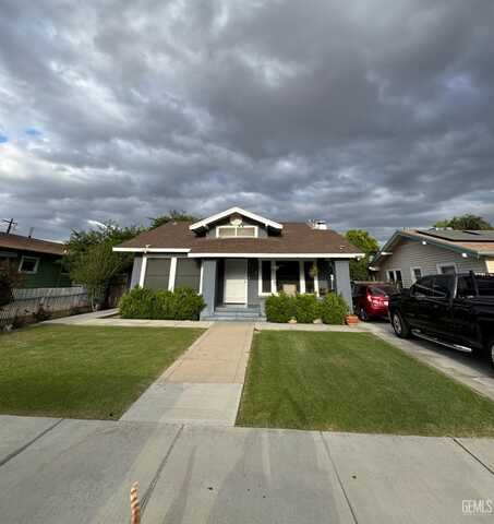 518 G Street, Bakersfield, CA 93304