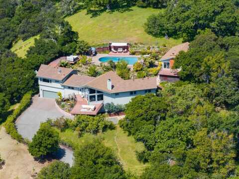 104 Eagle Drive, Novato, CA 94949