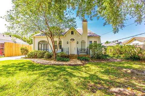 1716 Daspit, Houma, LA 70360
