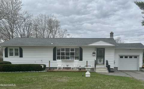 4 Paula Ave, Pittsfield, MA 01201