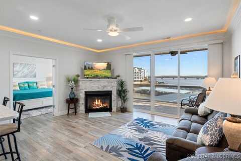1225 Lands End Parkway unit: 723, Osage Beach, MO 65065