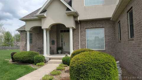 1932 Mimosa Court, Lebanon, MO 65536