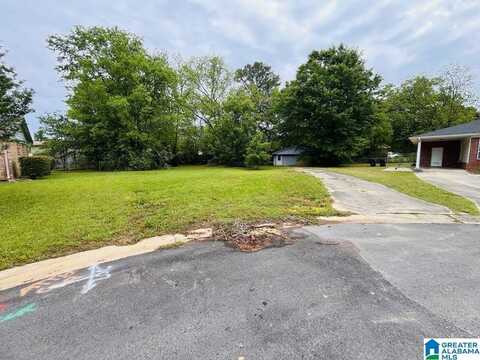 764 BELMONT CIRCLE, HUEYTOWN, AL 35023
