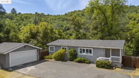 415 Arbona Cir, Sonora, CA 95370