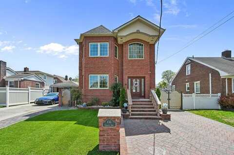 132 Crowell Avenue, Staten Island, NY 10314