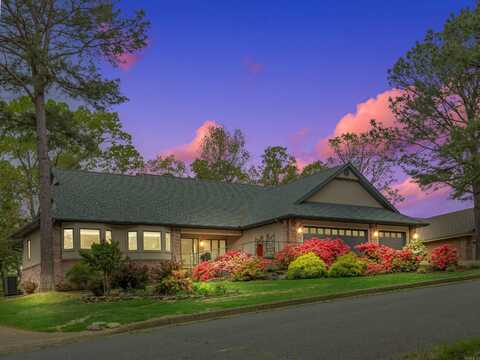 27 Realeza Ct., Hot Springs Village, AR 71909