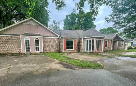 953 Cloud Springs Road, Rossville, GA 30741