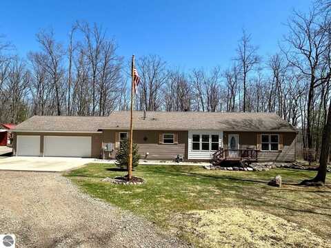 7752 HURON FOREST ROAD, ROSCOMMON, MI 48653