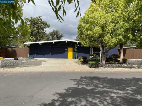 1249 Lancashire Dr, Concord, CA 94518