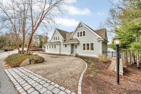 86 Summersea Road, Mashpee, MA 02649