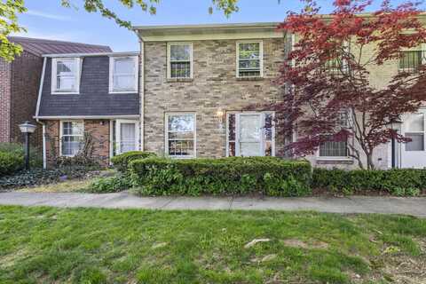 1006 Hardesty Place W, Columbus, OH 43204