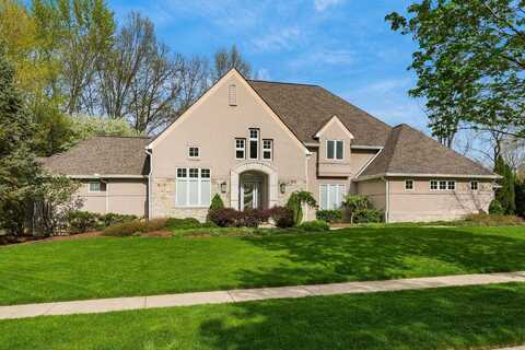8432 Tartan Fields Drive, Dublin, OH 43017