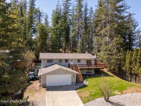 206 Sunrise Dr, Pinehurst, ID 83850