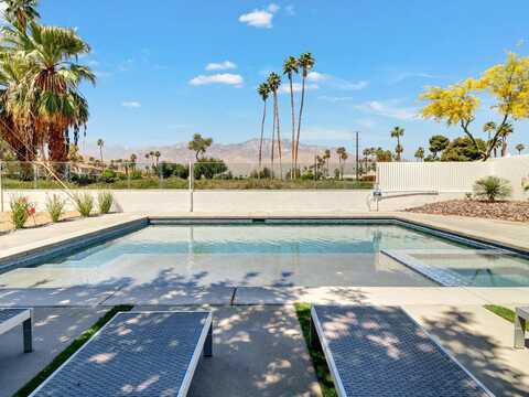 1811 Lawrence Street, Palm Springs, CA 92264