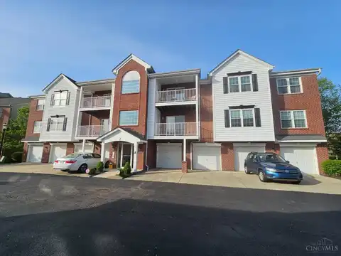 6999 Summit Lake Drive, Green, OH 45248