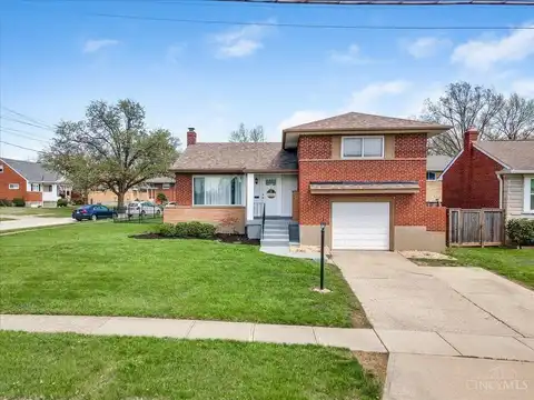 3518 Moonridge Drive, Green, OH 45248