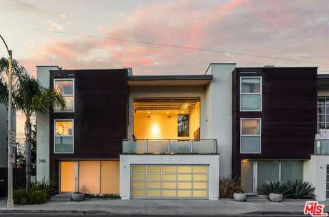 741 Mildred Ave, Venice, CA 90291