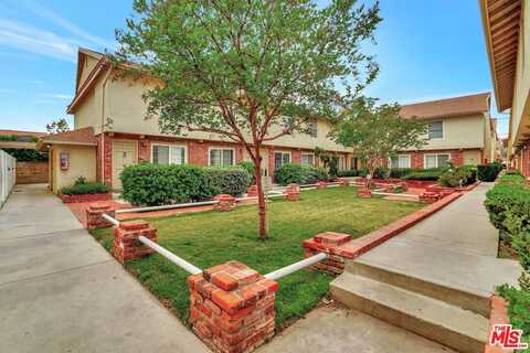 10065 De Soto Ave, Chatsworth, CA 91311