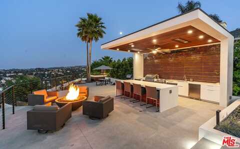 5030 Cerrillos Dr, Woodland Hills, CA 91364