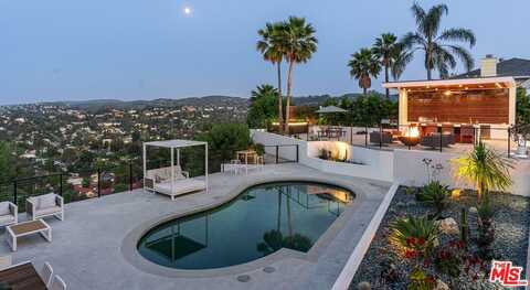 5030 Cerrillos Dr, Woodland Hills, CA 91364