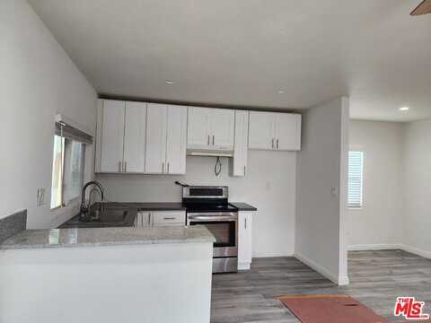1166 E Adams Blvd, Los Angeles, CA 90011