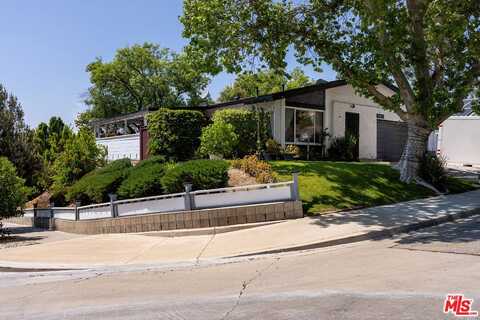 27501 Bernina Ave, Canyon Country, CA 91351