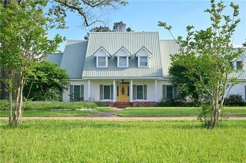8040 28 EAST Highway, Pineville, LA 71360