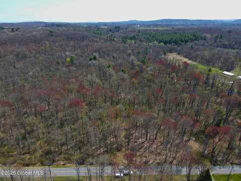2650 River Road, Schaghticoke, NY 12121