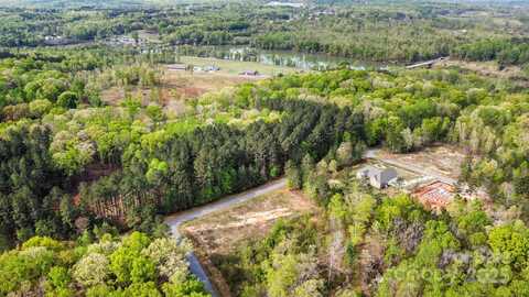 105 Wharf Lane, Statesville, NC 28677